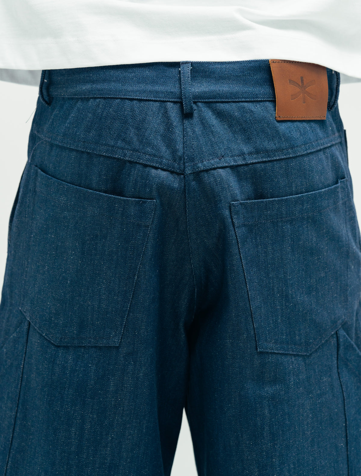 GENESIS BERMUDA SHORTS-thumbmail-3