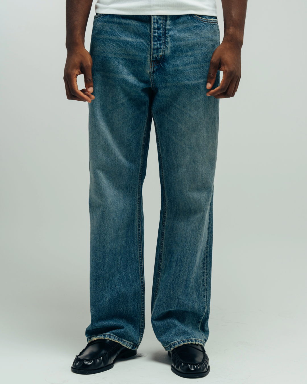 FADED MID BLUE JEANS